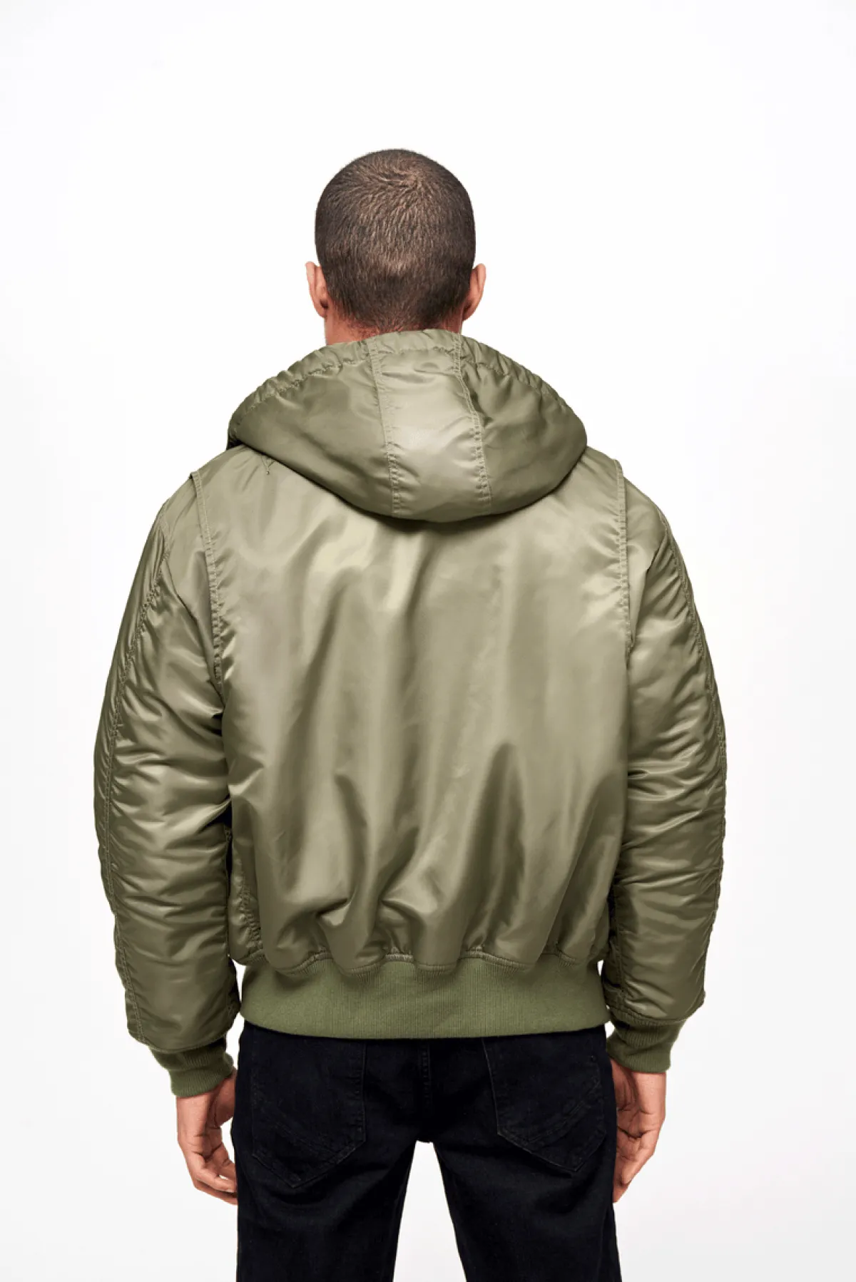 Clearance CWU Hooded Jacket - Talvitakki, oliivi Takit