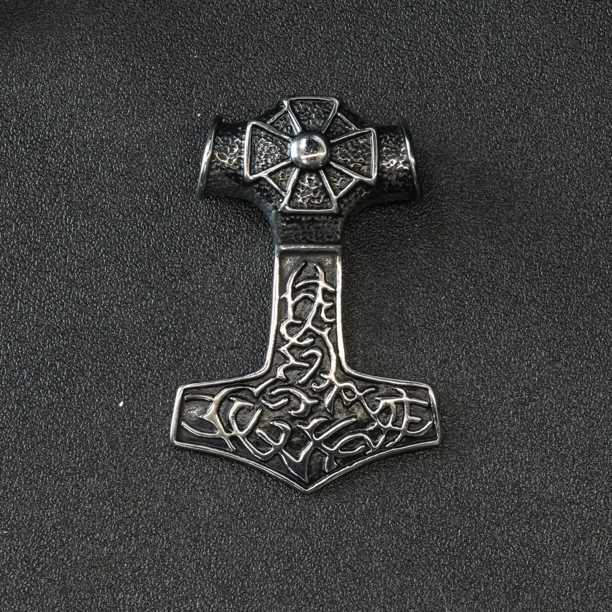 Online Celtic Mjölnir - Riipus Keltti & Viikinki|Bikerit