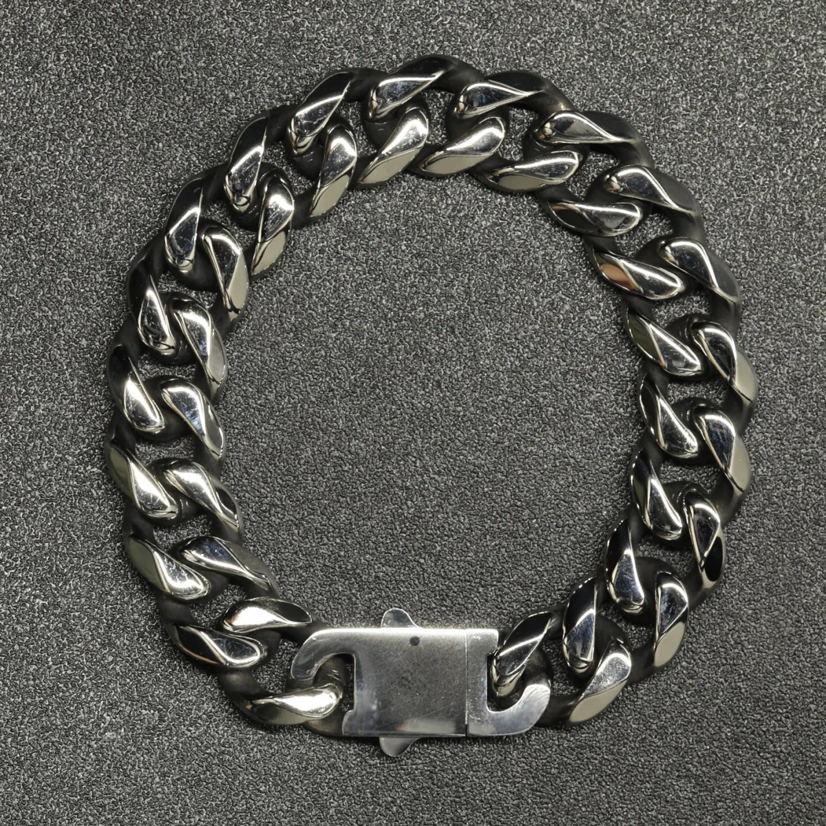 Sale Ember - Teräsranneketju 15mm Ranneketjut|Bikerit