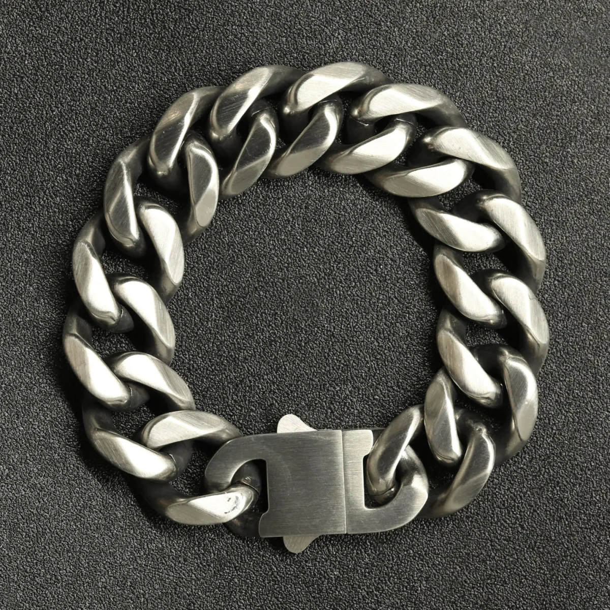 New Frost - Teräsranneketju 20mm Ranneketjut|Bikerit