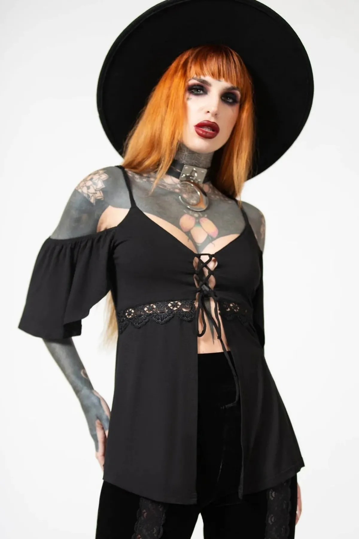Hot Amber Bat - Cold shoulder toppi Topit
