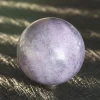 Hot Purple Mica pallo, 4cm Kiviesineet