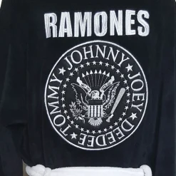 Outlet Ramones seal - Kylpytakki 50-Vuotiaalle|Punk!