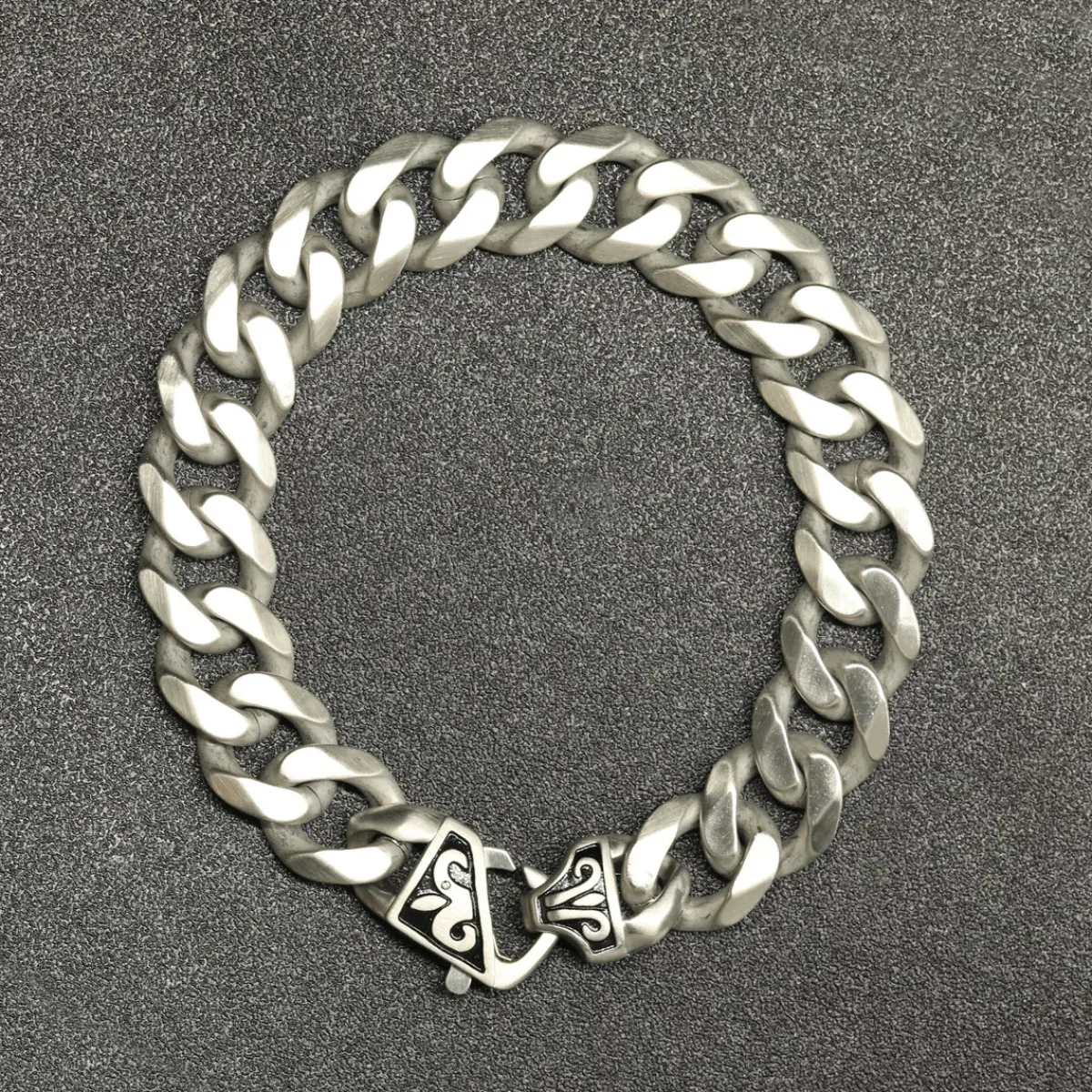 Sale Slate - Teräsranneketju 15mm Ranneketjut|Bikerit