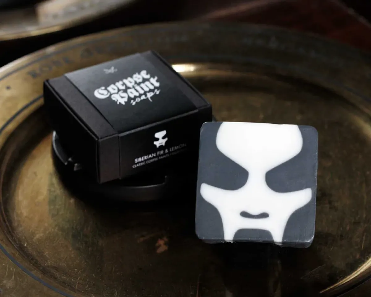 Sale Spatanic Corpse Paint Siperianpihta-sitruunasaippua Goottikamaa|Äidille